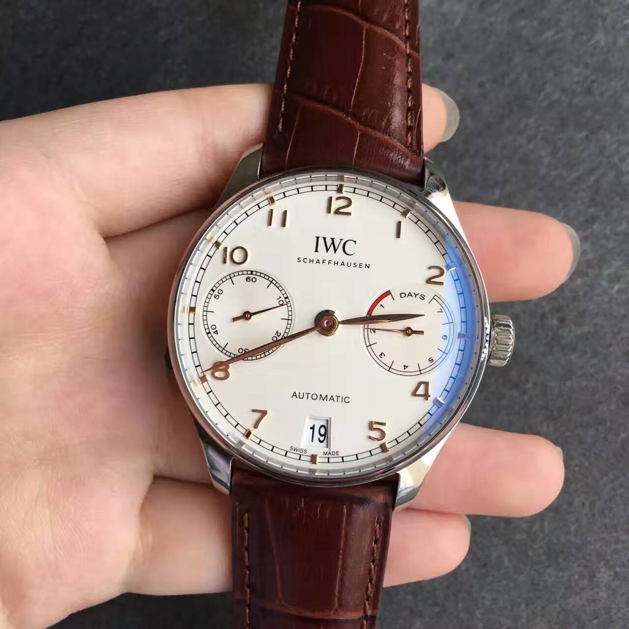 【ZF廠】萬國（IWC）葡萄牙系列七日鏈金丁白殼IW500114壹比壹精仿手錶