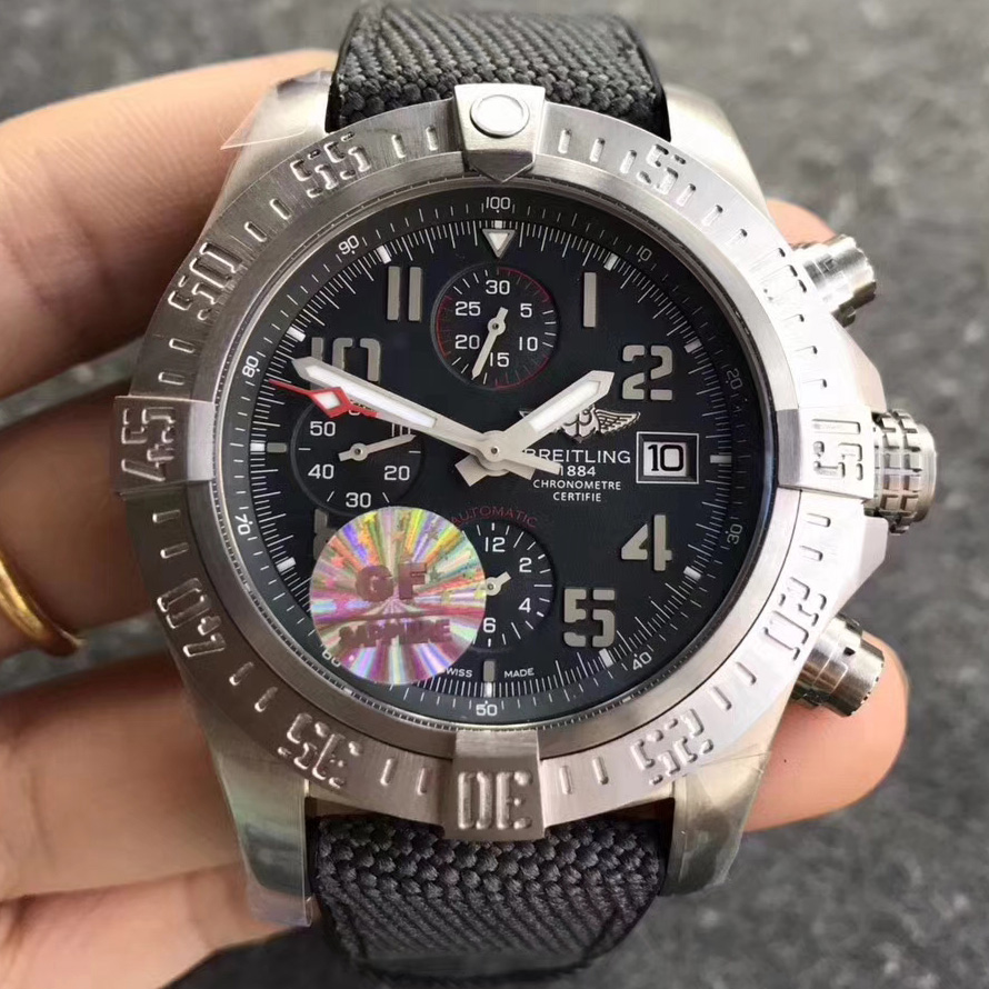 【GF廠力作】百年靈（Breitling）復仇者戰機壹比壹鈦殼硬漢軍錶