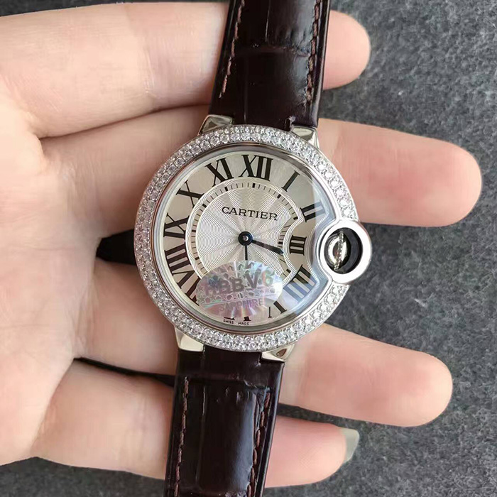 【V6廠】卡地亞（Cartier）藍氣球33毫米鉆圈石英款牛皮錶帶女款精仿手錶